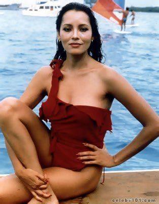 صور Barbara Carrera