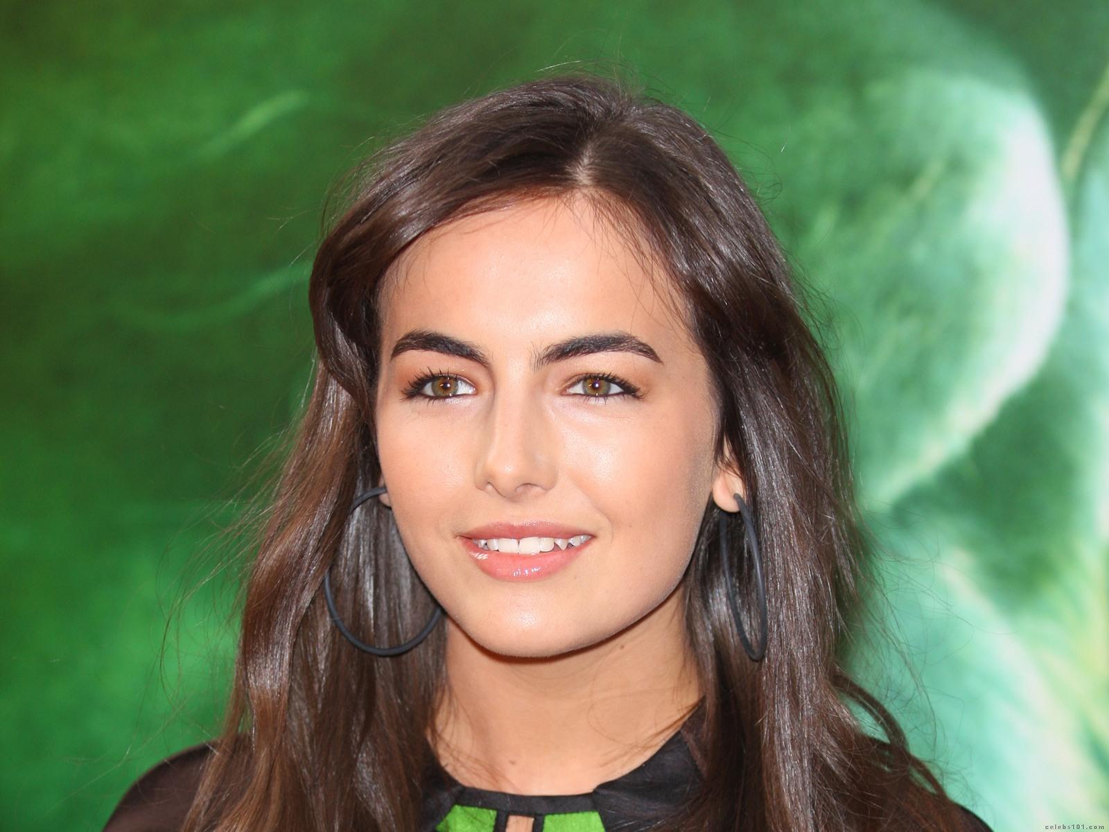 Camilla Belle desktop Wallpapers