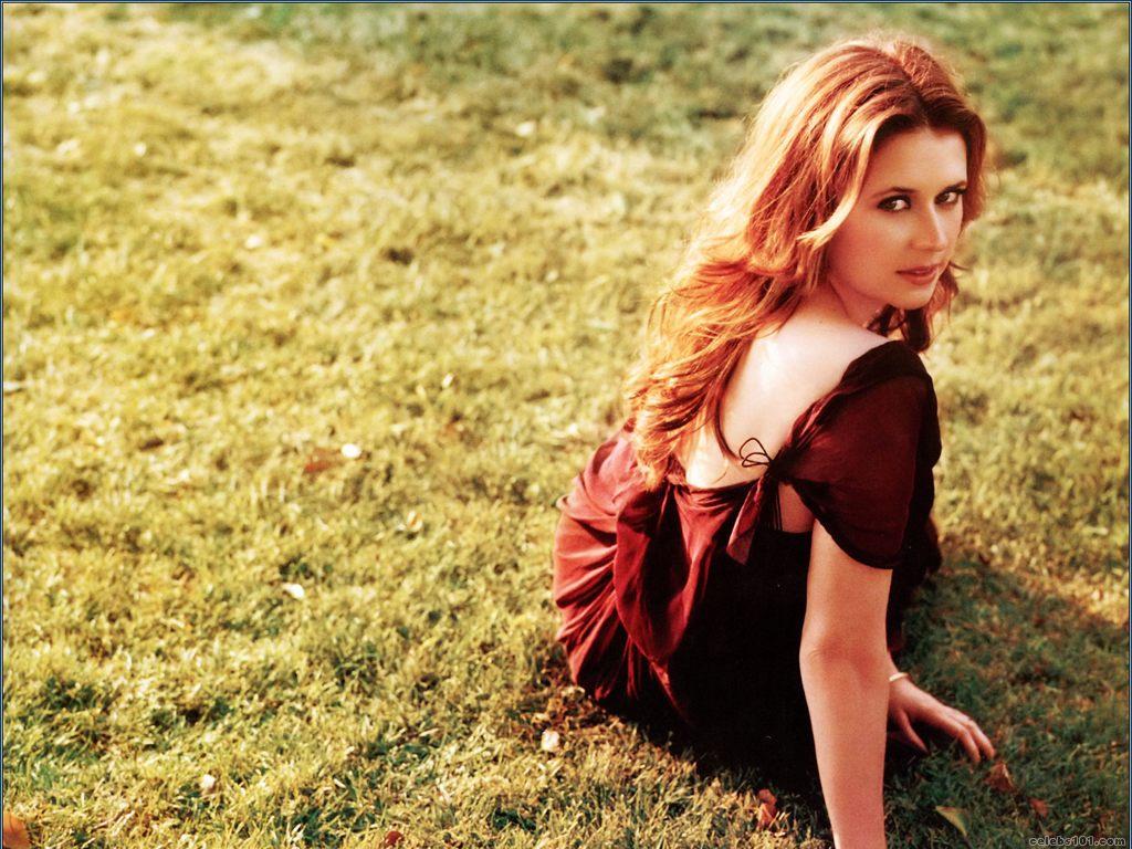 Jenna Fischer High Quality Wallpaper Size 1024x768 Of Jenna Fischer Wallpaper 