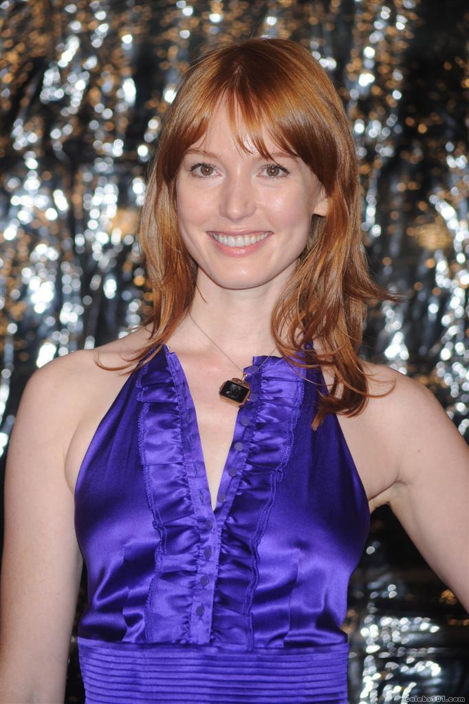 Alicia Witt dolores pasternak