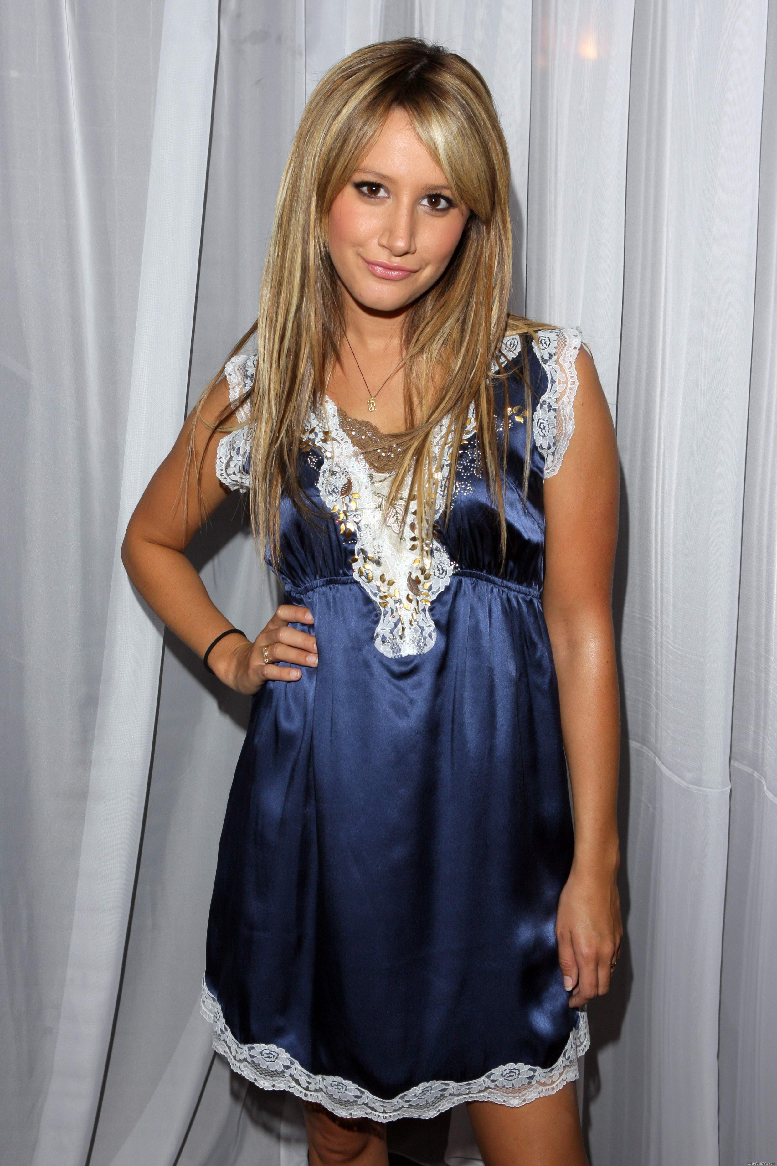 Ashley Tisdale Photos 