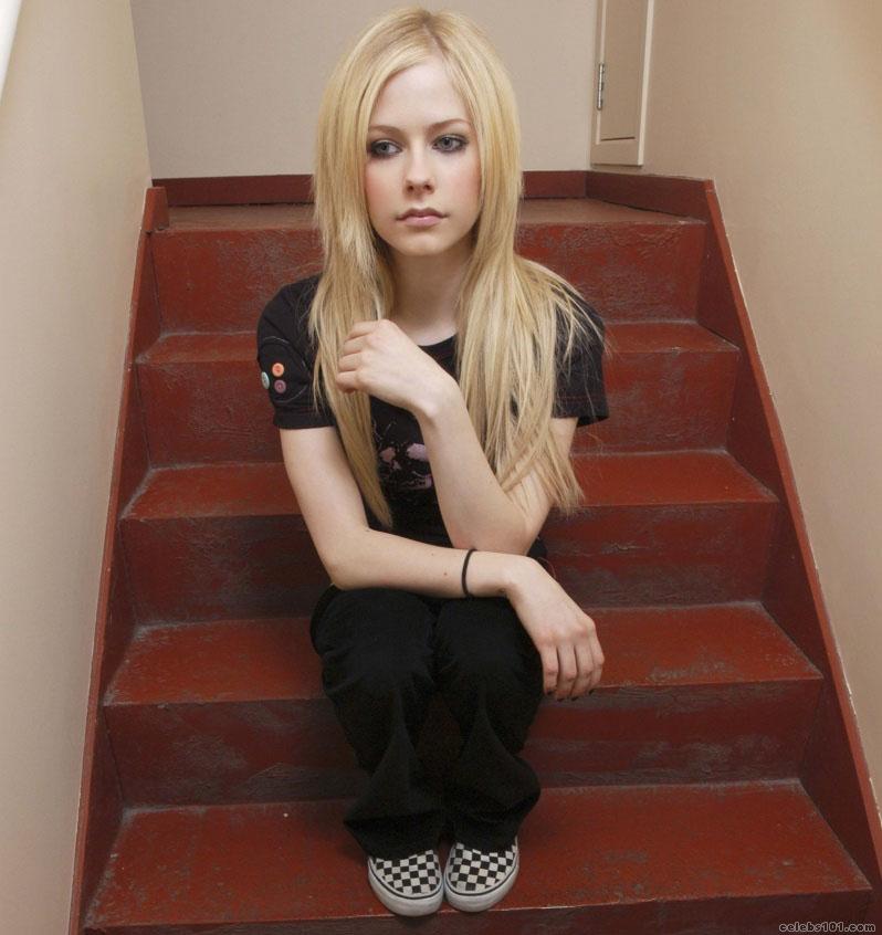 Avril Lavigne Picture - Avril Lavigne Singers Photo - Celebs101.com