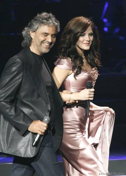 Андреа бочелли vivo per. Andrea Bocelli & Judi Weiss vivo per Lei альбом. The best of Andrea Bocelli vivere. Andrea Bocelli & Judi Weiss - vivo per Lei картинка альбома.