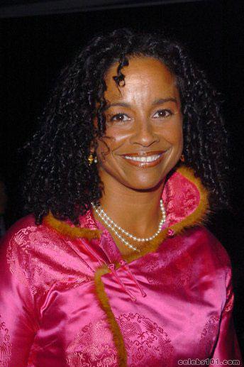 Rae Dawn Chong la guerre du feu