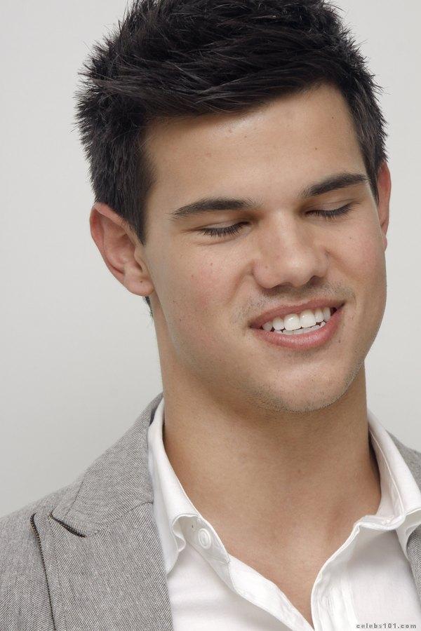 Tayloar Lautner Picture - Taylor Lautner Actors Photo - Celebs101.com