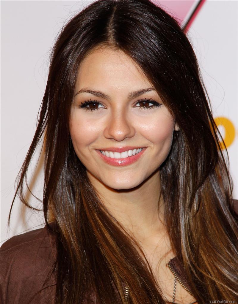 Victoria Justice - High quality image size 800x1024 of Victoria Justice ...