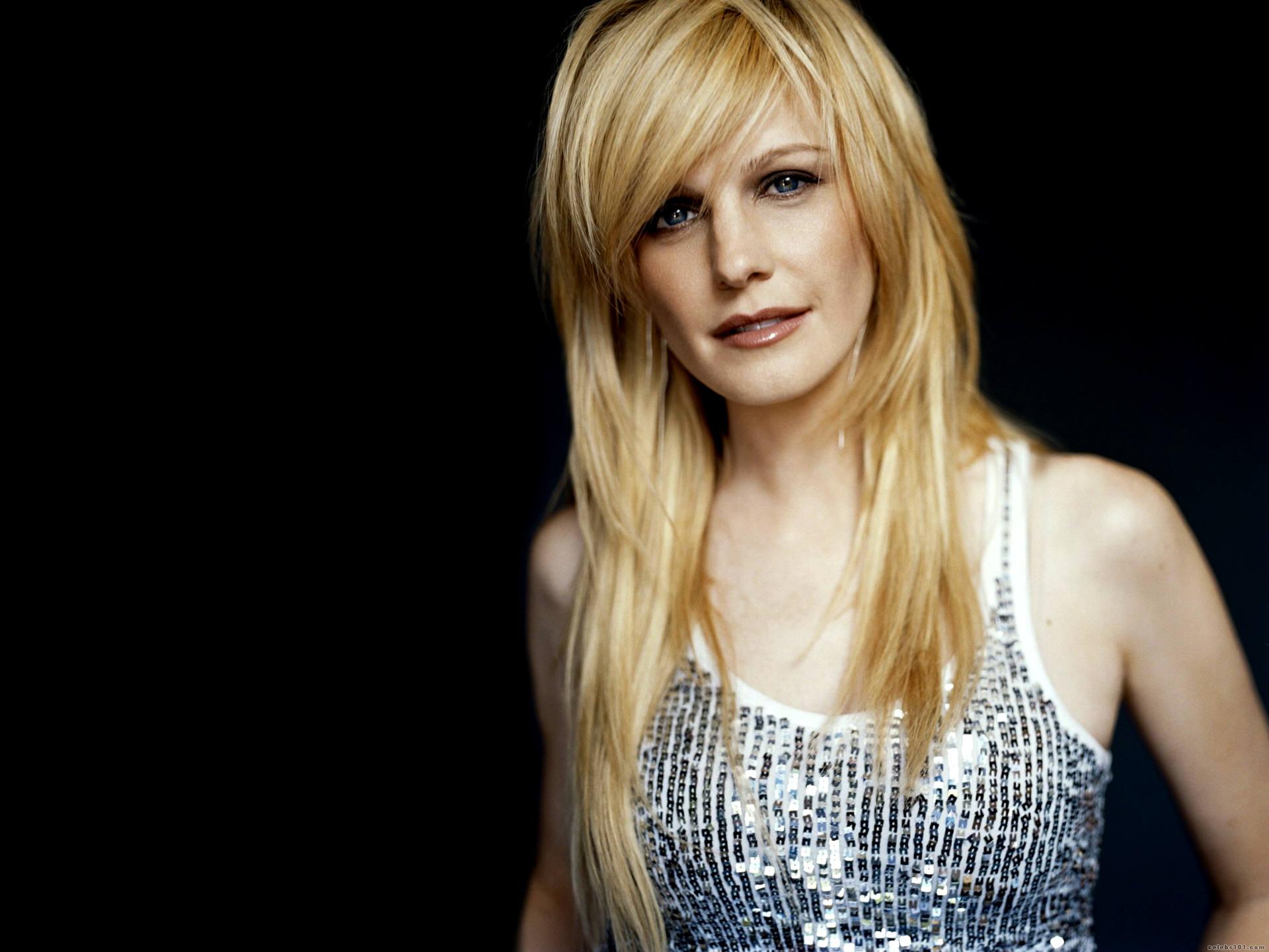 Kathryn Morris haircut